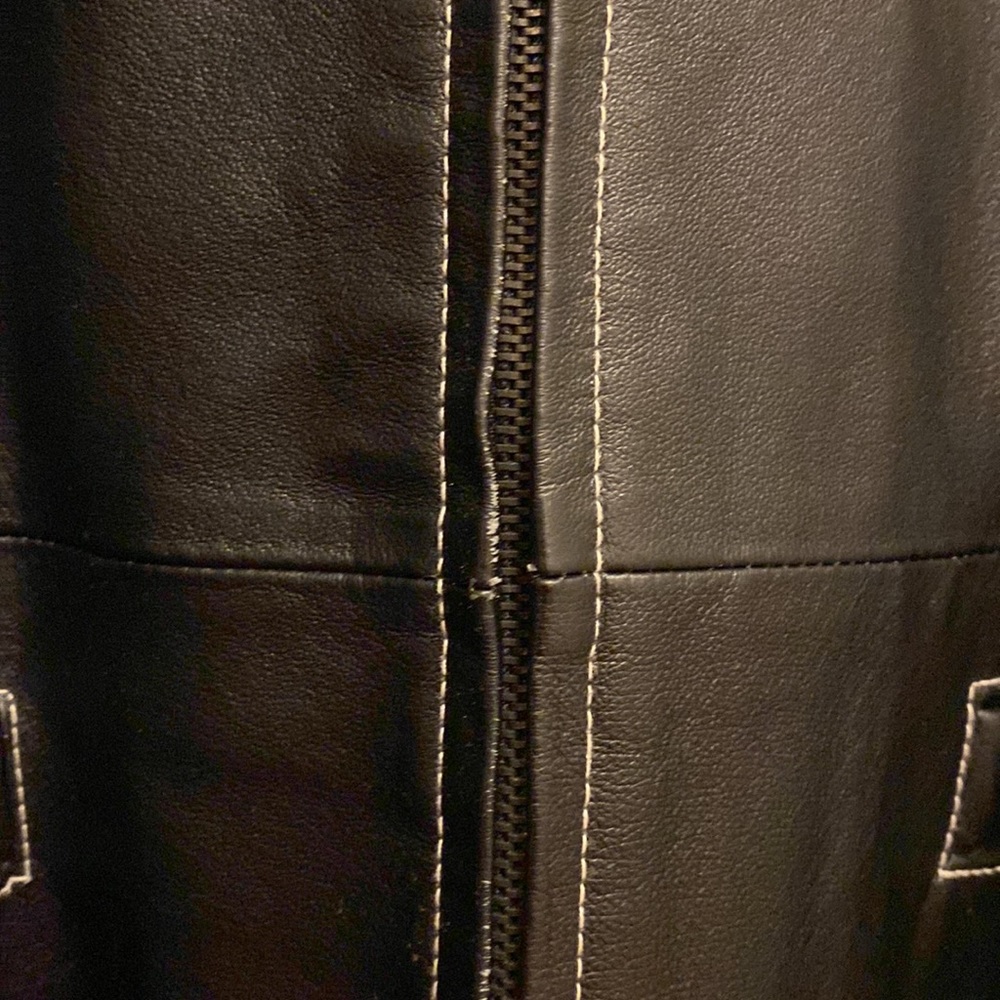 JL Studio - Picture 3 of 13
